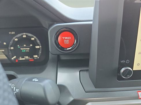 New 2026 Toyota Tacoma TRD Off-Road AWD/4WD image 18