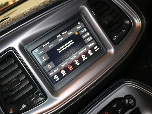 Used 2023 Dodge Challenger SXT RWD image 33