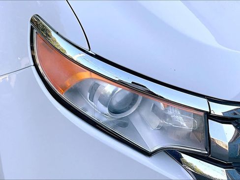 Used 2013 Ford Edge SE FWD image 27
