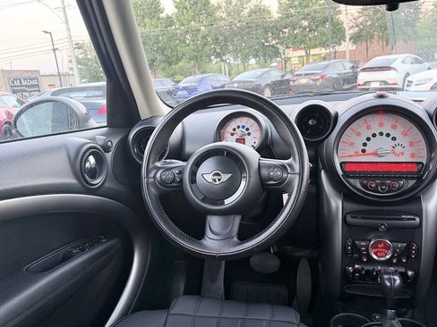 Used 2014 MINI Cooper Countryman FWD image 16
