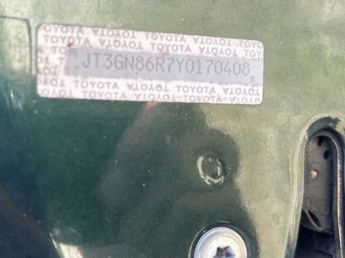 Used 2000 Toyota 4Runner SR5 image 44