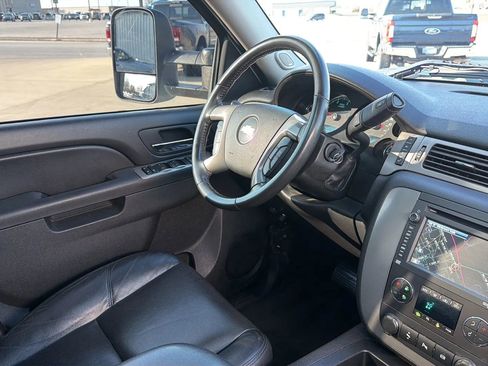 Used 2013 Chevrolet Silverado 3500 LTZ w/ LTZ Plus Package image 95