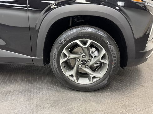 New 2026 Chevrolet Trax LT w/ LPO, Blackout Package image 8