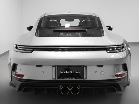 Used 2022 Porsche 911 GT3 image 11