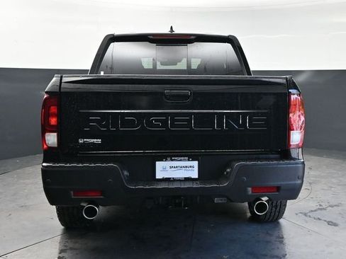 New 2026 Honda Ridgeline Black Edition image 6