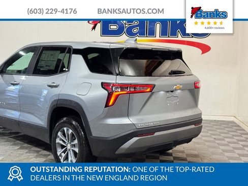 New 2026 Chevrolet Equinox LT w/ Convenience Package II AWD/4WD image 6