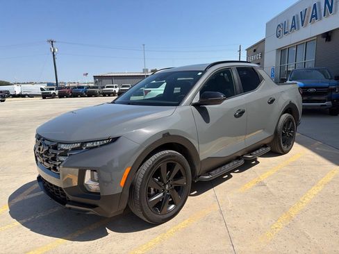 Used 2023 Hyundai Santa Cruz Night w/ Winter Package AWD/4WD image 3