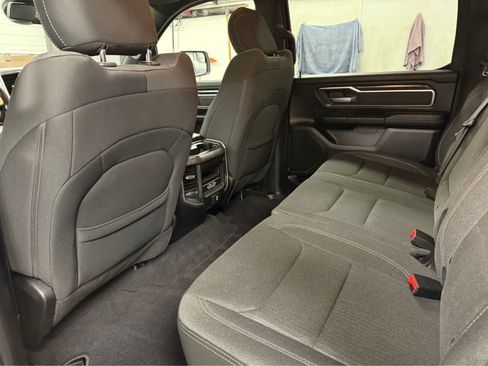 Used 2019 RAM 1500 Big Horn image 23