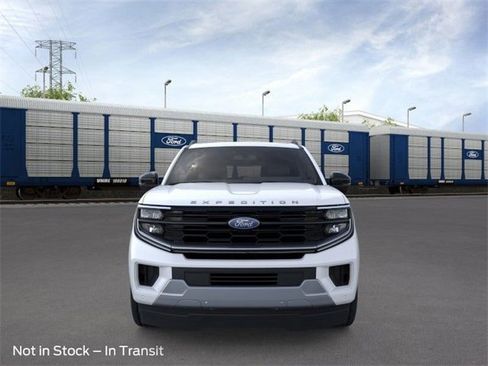 New 2025 Ford Expedition Max Platinum w/ Platinum Ultimate Package image 6