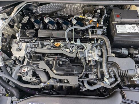 Used 2025 Toyota Corolla LE image 35