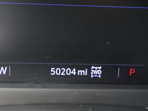 Used 2020 Cadillac XT4 Premium Luxury w/ Enhanced Visibility Package image 19