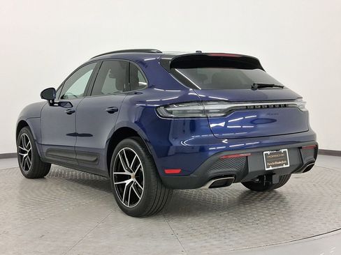 New 2026 Porsche Macan image 3