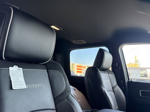 New 2026 RAM 3500 Laramie AWD/4WD image 15