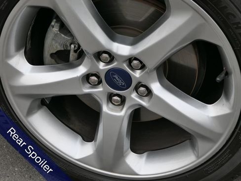 Used 2015 Ford Fusion SE w/ Equipment Group 201A image 12