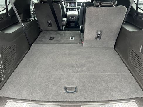 Certified 2022 GMC Yukon XL Denali image 20