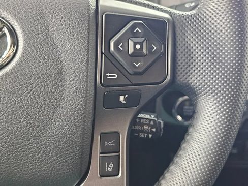 Used 2023 Toyota Tacoma TRD Off-Road AWD/4WD image 32