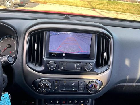Used 2019 Chevrolet Colorado Z71 image 23