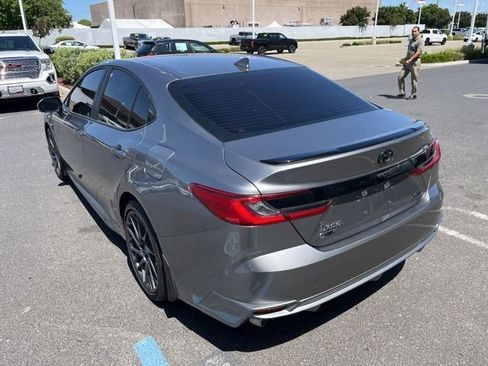 Used 2025 Toyota Camry XSE image 7