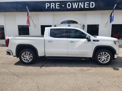 Used 2021 GMC Sierra 1500 SLT w/ SLT Convenience Package image 4