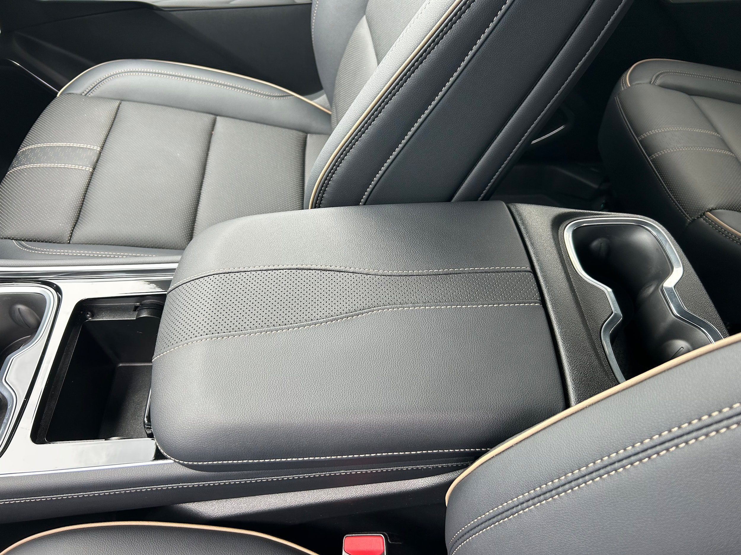New 2026 Chevrolet Traverse High Country FWD image 27