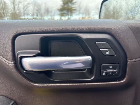 Used 2020 GMC Sierra 1500 Denali AWD/4WD image 19