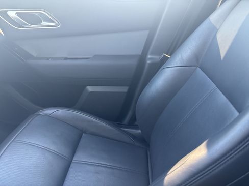 Used 2024 Land Rover Range Rover Velar S image 25