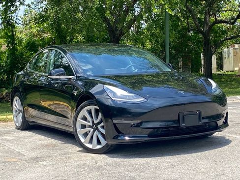 Used 2020 Tesla Model 3 Long Range AWD/4WD image 5