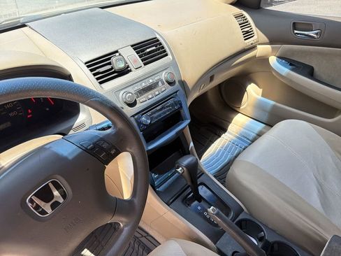 Used 2003 Honda Accord LX image 25