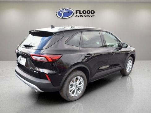 New 2026 Ford Escape Active w/ Cold Weather Package image 2