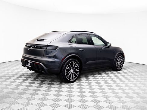 Certified 2024 Porsche Macan 4 Electric image 7