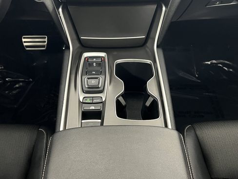 Used 2022 Honda Accord Sport image 18