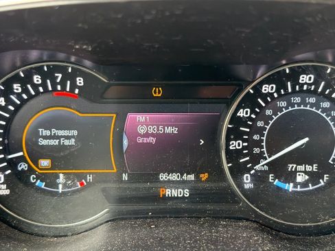 Used 2019 Lincoln MKC Select w/ Select Plus Package FWD image 4