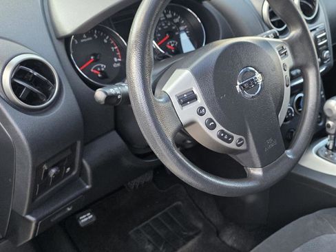 Used 2014 Nissan Rogue S w/ Convenience Package image 9