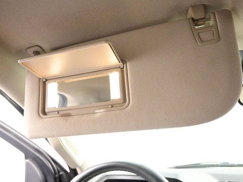 Used 2024 Ford Expedition XLT image 30