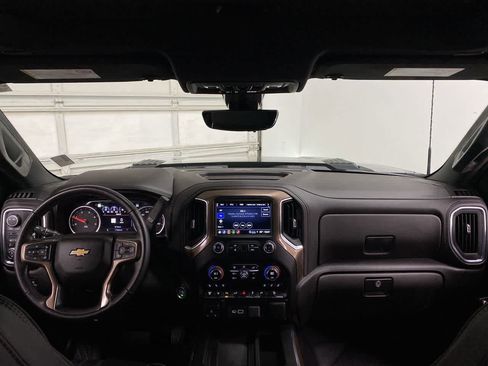 Used 2023 Chevrolet Silverado 3500 High Country w/ Z71 Off-Road Package image 13