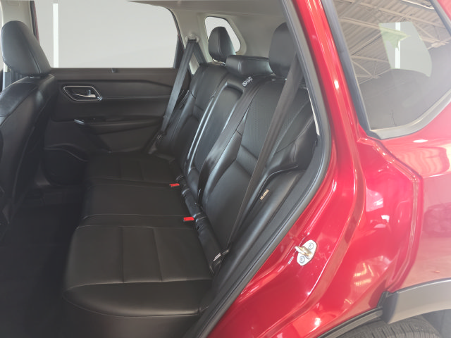 Used 2021 Nissan Rogue SV w/ Premium Package AWD/4WD image 22