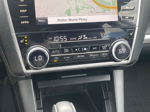 Used 2019 Subaru Outback 2.5i Limited AWD/4WD image 16