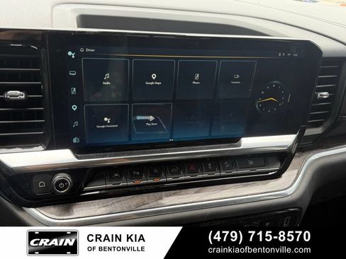 Used 2022 Chevrolet Silverado 1500 LTZ AWD/4WD image 15
