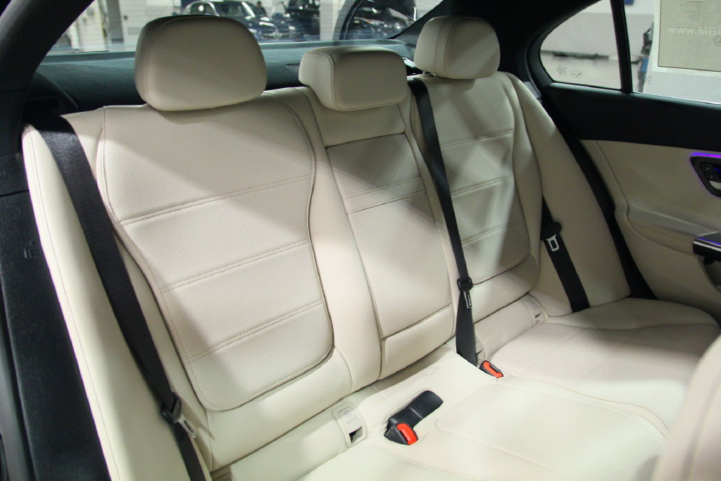 Certified 2024 Mercedes-Benz C 300 4MATIC Sedan image 25