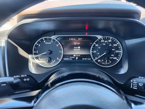 Used 2021 Nissan Rogue SV FWD image 26