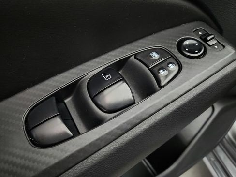 Used 2023 Nissan Altima 2.5 S FWD image 18