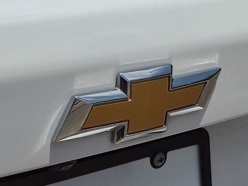 Used 2025 Chevrolet Equinox LT FWD image 30