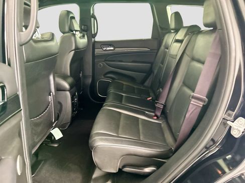 Used 2019 Jeep Grand Cherokee High Altitude RWD image 20