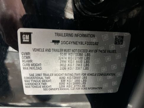 Used 2020 Chevrolet Silverado 2500 LT w/ All Star Edition image 27