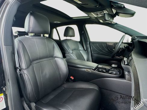 Used 2019 Lexus LS 500 w/ Accessory Package (Z2) image 34