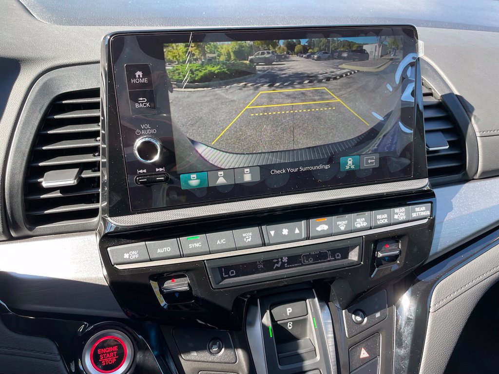 New 2027 Honda Odyssey Touring image 17