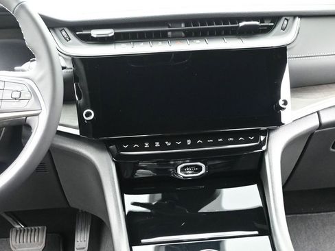 New 2026 Jeep Grand Cherokee L Limited AWD/4WD image 26
