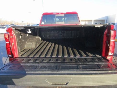 Certified 2025 Chevrolet Silverado 2500 High Country w/ Technology Package AWD/4WD image 28