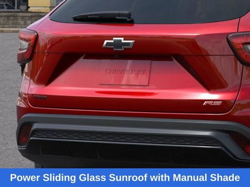 New 2026 Chevrolet Trax RS image 15