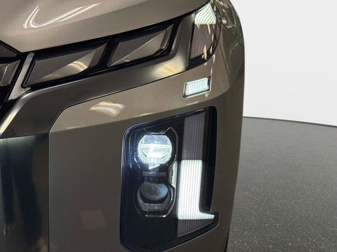 Used 2024 Hyundai Palisade Calligraphy image 10